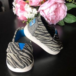 Brand New Baby Toms Shoes